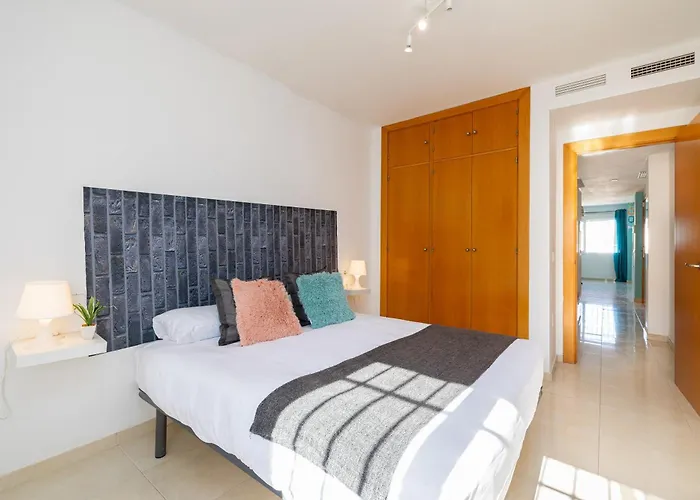 H2m Duplex Sancti Espiritu Sunny Terrace Apartmán